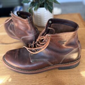 Thorogood 1892 brown leather men’s boots size 10